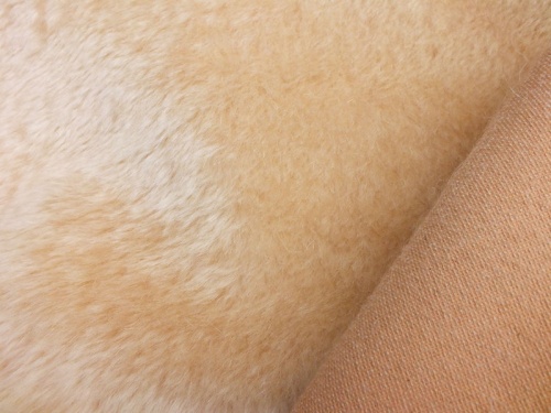Helmbold Beige Blush 15mm Mohair 