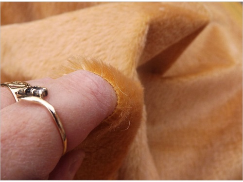 Schulte Rich Gold Flat Laid 8mm Mohair 06