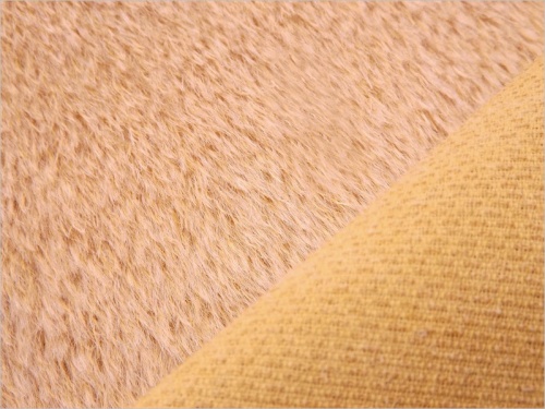 Schulte Rich Gold Flat Laid 8mm Mohair 06